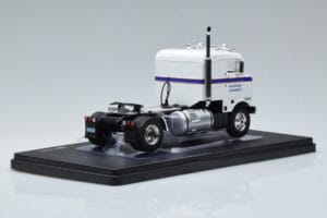 Kenworth Bullnose Ross Mackie Transport Fehér IXO 1:43 TR063 Fém – 2. kép a 6-ből