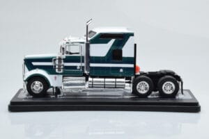 Kenworth W900 Zöld Fehér IXO 1:43 TR164 Fém – 3. kép a 6-ből