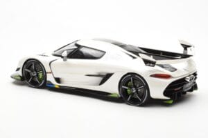 Koenigsegg Jesko Attack Fehér GT Spirit 1:18 GT389 Gyanta – 5. kép a 6-ből