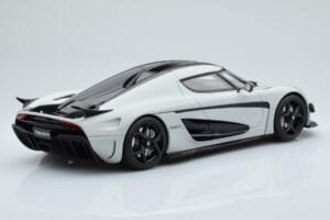 Koenigsegg Regera Szürke Asia Exclusive GT Spirit 1:18 CLDC026 Gyanta – 2. kép a 5-ből