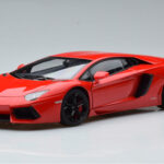 Lamborghini Aventador LP700-4 Andromeda Piros AUTOart 1:18