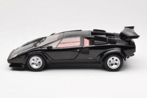 Lamborghini Countach LP 5000 Quattrovalvole Fekete Kyosho 1:18 08320BK Fém – 4. kép a 8-ből