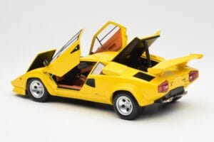 Lamborghini Countach LP 5000 Quattrovalvole Sárga Kyosho 1:18 08320Y Fém – 5. kép a 8-ből