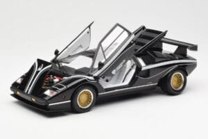 Lamborghini Countach LP 500R Fekete Kyosho 1:18 08320C Fém – 2. kép a 8-ből
