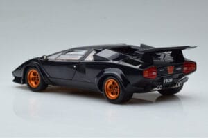 Lamborghini Countach LP500S Walter Wolf Sötétkék Kyosho 1:18 08320D Fém – 7. kép a 11-ből
