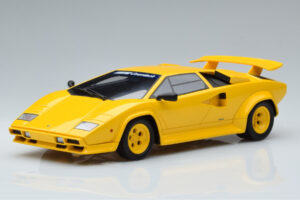 Lamborghini Countach Turbo Koenig Specials Sárga GT Spirit 1:18 KJ010 Gyanta