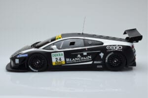 Lamborghini Gallardo LP600+ GT3 Reiter Engineering #24 N. Hayek / P. Kox ADAC GT Masters 2011 Minichamps 1:18 151111124 Fém – 3. kép a 6-ből