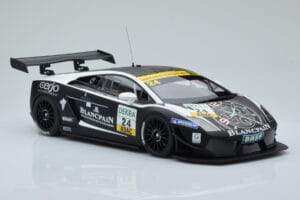 Lamborghini Gallardo LP600+ GT3 Reiter Engineering #24 N. Hayek / P. Kox ADAC GT Masters 2011 Minichamps 1:18 151111124 Fém – 4. kép a 6-ből