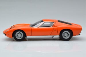Lamborghini Miura SV Narancssárga AUTOart 1:18 74542 Fém – 5. kép a 8-ből