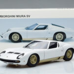 Lamborghini Miura SV Fehér AUTOart 1:18 - image 8 of 8
