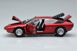 Lamborghini Urraco P250 Piros Kyosho 1:18 08446R Fém – 4. kép a 10-ből