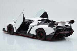 Lamborghini Veneno Fehér AUTOart 1:18 74507 Fém – 3. kép a 8-ből