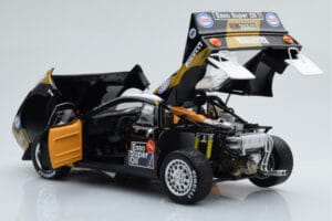 Lancia 037 ESSO #3 F. Tabaton Rally Targa Florio 1985 Kyosho 1:18 08306H Fém – 3. kép a 8-ből