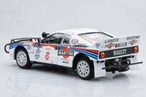 Lancia 037 Martini #8 A. Bettega / M. Perissinot Safari Rally 1985 Kyosho 1:18 08306J Fém – 7. kép a 8-ből