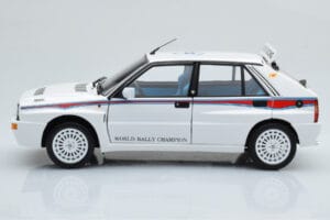 Lancia Delta HF Integrale 6 Fehér Kyosho 1:18 08344E Fém – 5. kép a 8-ből