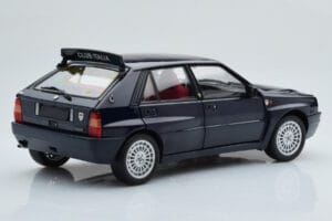 Lancia Delta HF Integrale Club Italia Kék Kyosho 1:18 08343SC Fém – 4. kép a 8-ből