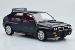 Lancia Delta HF Integrale Club Italia Kék Kyosho 1:18 08343SC Fém – 6. kép a 8-ből