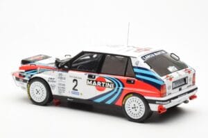 Lancia Delta Integrale 16V #2 M. Biasion / T. Siviero Rally Safari 1990 IXO 1:18 18RMC139A Fém – 5. kép a 6-ből