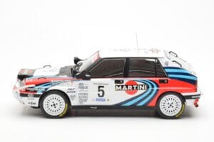 Lancia Delta Integrale 16V #5 J. Kankkunen / J. Piironen Rally Safari 1990 IXO 1:18 18RMC139C Fém – 3. kép a 6-ből