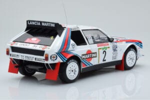 Lancia Delta S4 #2 M. Alen / I. Kivimaki Rally San Remo 1986 IXO 1:18 18RMC130A Fém – 2. kép a 6-ből