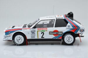 Lancia Delta S4 #2 M. Alen / I. Kivimaki Rally San Remo 1986 IXO 1:18 18RMC130A Fém – 3. kép a 6-ből