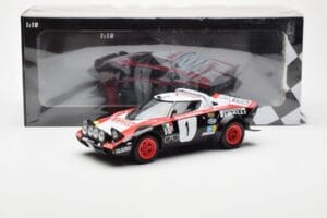 Lancia Stratos HF #1 Lancia Pirelli W. Rohrl / C. Geistdorfer Winners Dynabit Saarland Rallye 1978 Minichamps 1:18 155781701  – 6. kép a 6-ből