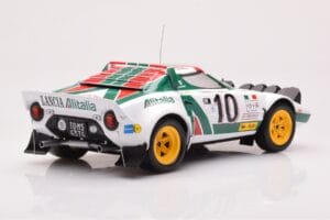 Lancia Stratos HF #10 S. Munari / S. Maiga Rally Monte Carlo 1976 IXO 1:18 18RMC162A Fém – 2. kép a 6-ből