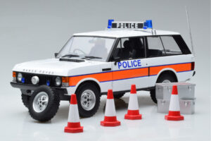 Land Rover Range Rover Rendőrség Almost Real 1:18