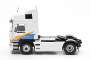 MAN F2000 Fehér IXO 1:43 TR174