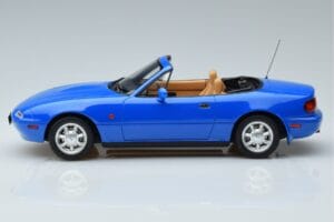 Mazda MX-5 NA Kék Otto 1:18 OT934 Gyanta – 3. kép a 6-ből