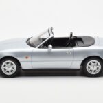 Mazda MX-5 NA Ezüst Norev 1:18 - image 3 of 7