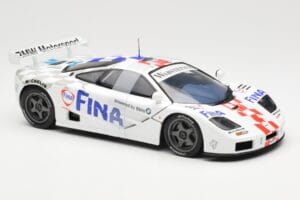 McLaren F1 GTR BMW Motorsport UT Models 1:18 80439421483 Fém – 4. kép a 6-ből