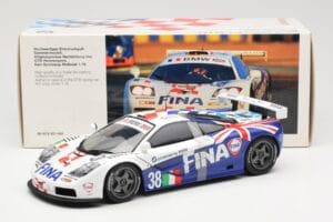 McLaren F1 GTR #38 M. Duez / M. Soper / E. Lafitte Team Bigazzi 24 Hours of Le Mans 1996 UT Models 1:18 80439421484 Fém – 6. kép a 6-ből