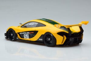 McLaren P1 GTR Sárga Zöld Csíkokkal AUTOart 1:18 81544 Kompozit – 6. kép a 7-ből