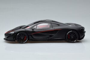 McLaren P1 Matt Fekete AUTOart 1:18 76027 Fém – 4. kép a 9-ből