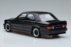 Mercedes 190E W201 2.3 AMG The Hammer Otto 1:18 OT754 Gyanta – 5. kép a 6-ből