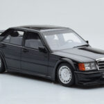 Mercedes 190E W201 2.5-16 Evo I Fekete Otto 1:18 - image 4 of 6