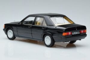 Mercedes 190 E W201 Limitált Kiadás Norev 1:18 183823 Fém – 7. kép a 10-ből