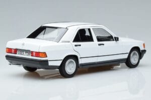 Mercedes 190 E W201 Fehér Norev 1:18 183820 Fém – 3. kép a 7-ből