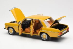 Mercedes 200/8 W115 Sahara Sárga Norev 1:18 183771 Fém – 5. kép a 8-ből