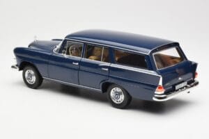 Mercedes 200 Universal W115 Kék Norev 1:18 183599 Fém – 7. kép a 8-ből