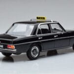 Mercedes 200 W115 Taxi Norev 1:18 183776 Fém - image 3 of 7