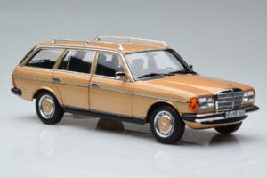 Mercedes 200T S123 Bézs Norev 1:18 183738 Fém – 6. kép a 9-ből