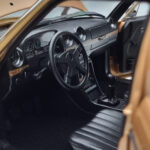 Mercedes 200T S123 Bézs Norev 1:18 - image 8 of 9