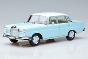 Mercedes 220 S W111 Kék Norev 1:18 183920 Fém