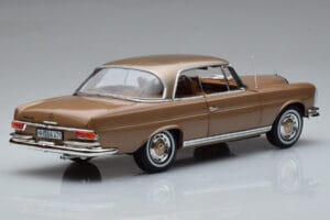 Mercedes 250 SE Coupe W111 Arany Metál Norev 1:18 183759 Fém – 3. kép a 7-ből