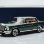 Mercedes 250 SE Coupe W111 Zöld Metál Limitált Kiadás Norev 1:18 183764 Fém - image 7 of 7