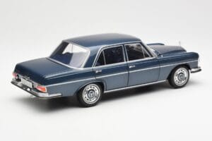 Mercedes 280 SE W108 Sötétkék Metál Norev 1:18 183534 Fém – 3. kép a 8-ből