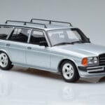 Mercedes 280 TE AMG S123 Ezüst Otto 1:18 OT246 Gyanta - image 4 of 6