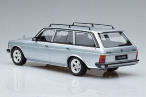 Mercedes 280 TE AMG S123 Ezüst Otto 1:18 OT246 Gyanta – 5. kép a 6-ből